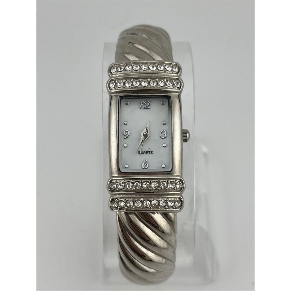 Women's Bangle Band Quartz‎ Silver Watch MOP Dial 20mm Case- New Battery